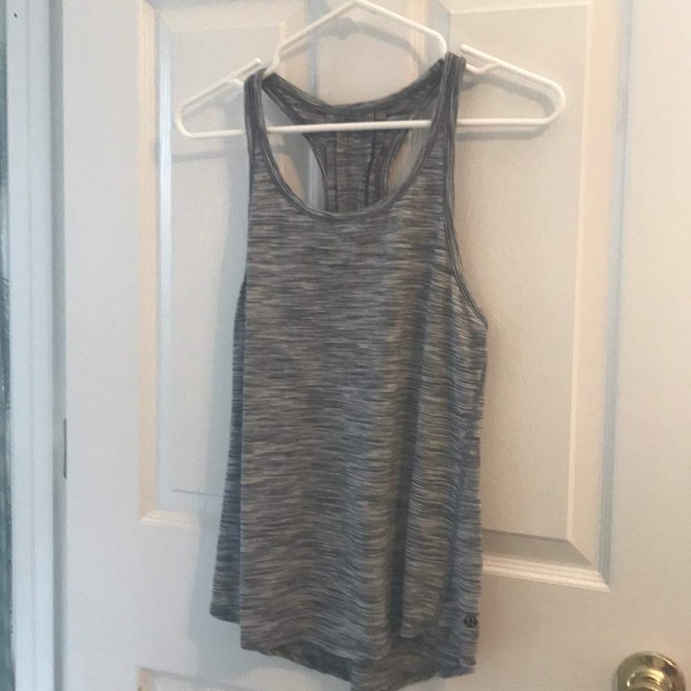 Lululemon yoga tank
